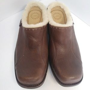 Ugg Mules Clogs Womens Size 5.5 Brown Leather